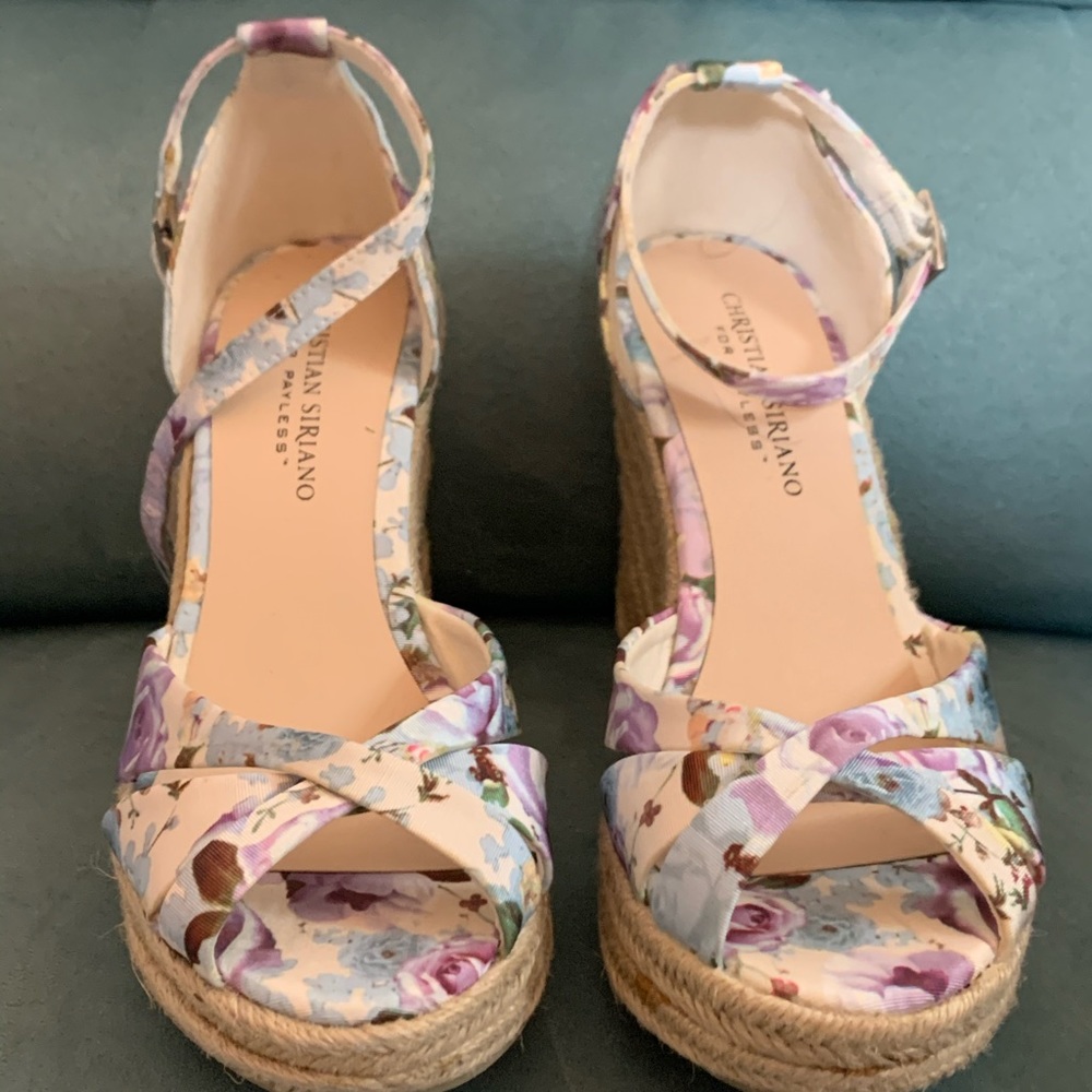 Cute floral wedge sandal